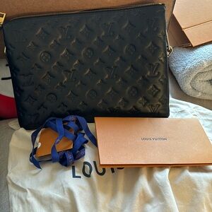 Louis Vuitton Coussin Mm